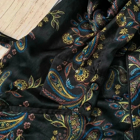 House of Harlow 1960 x Revolve paisley Arthur top - Picture 10 of 11